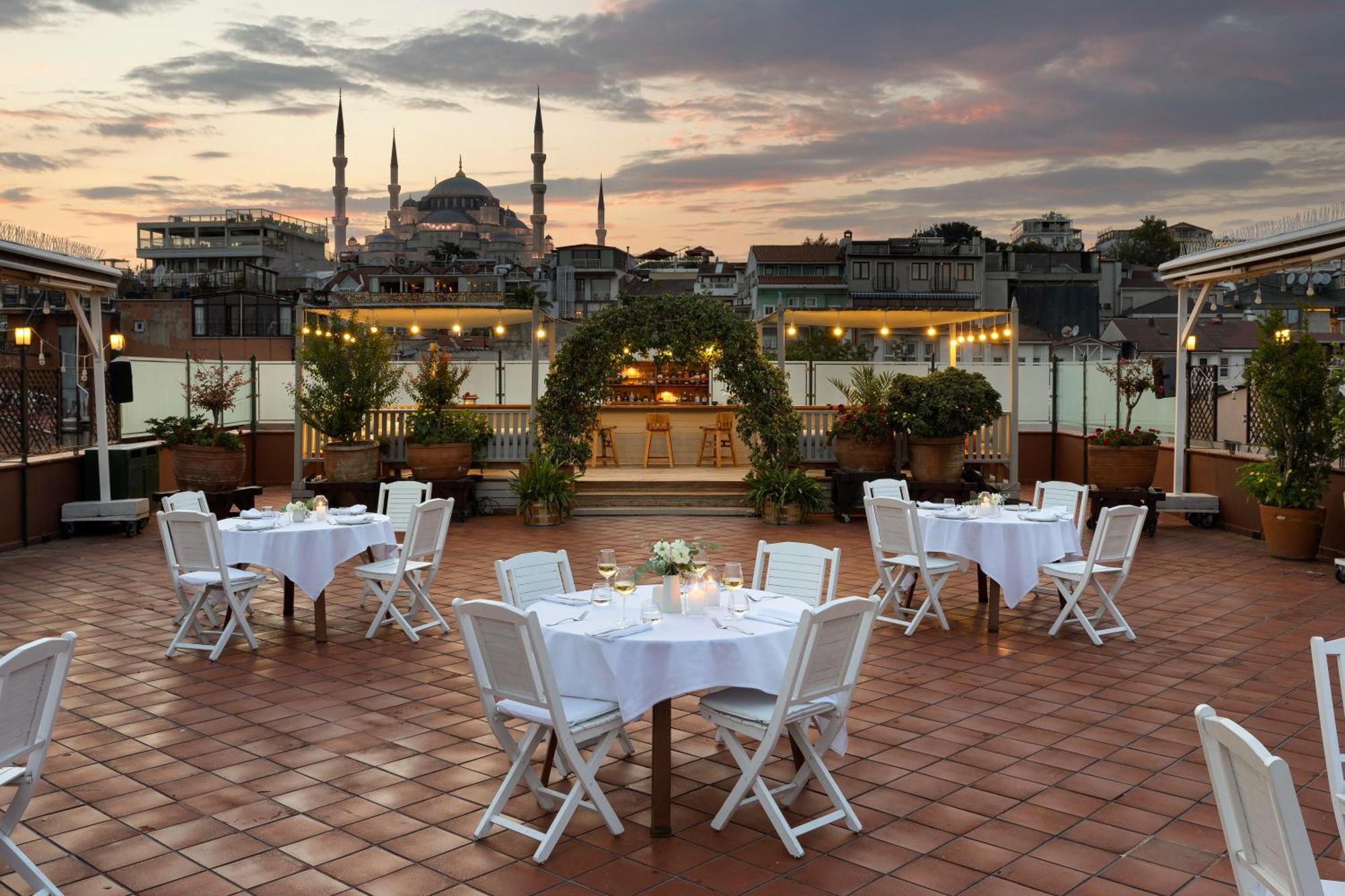 Armada Istanbul Old City Hotel Bagian luar foto