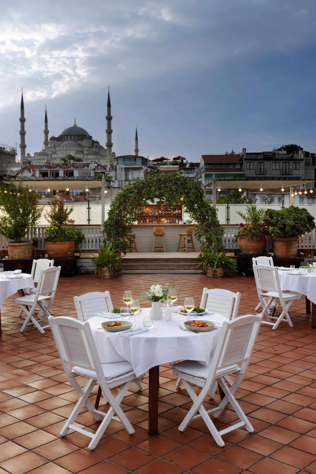 Armada Istanbul Old City Hotel Bagian luar foto